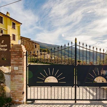 Il Tramonto Holidays Apartment Trevi Bagian luar foto