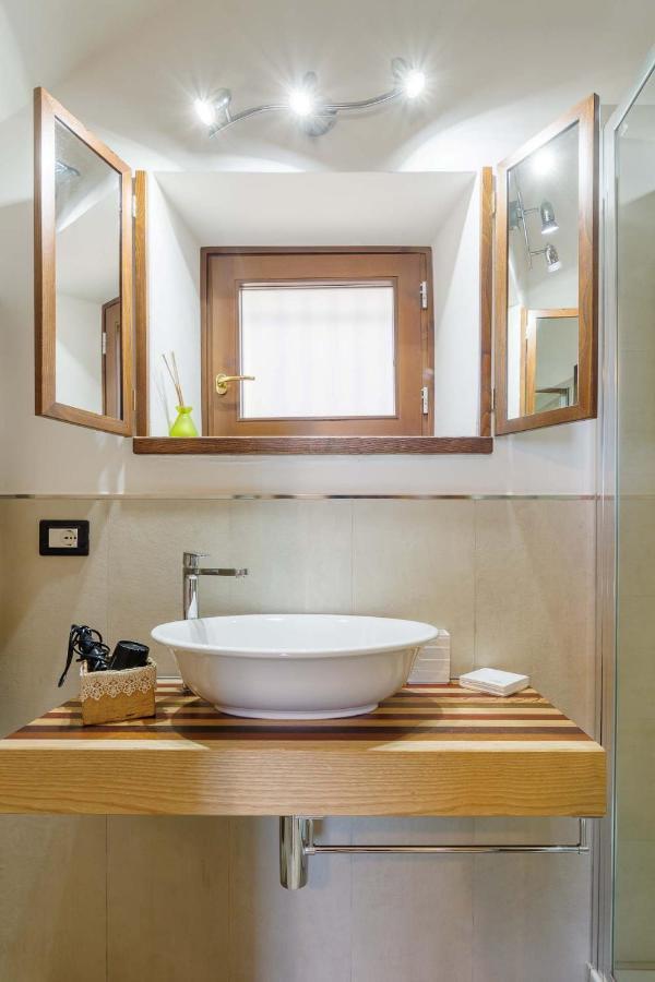 Il Tramonto Holidays Apartment Trevi Bagian luar foto