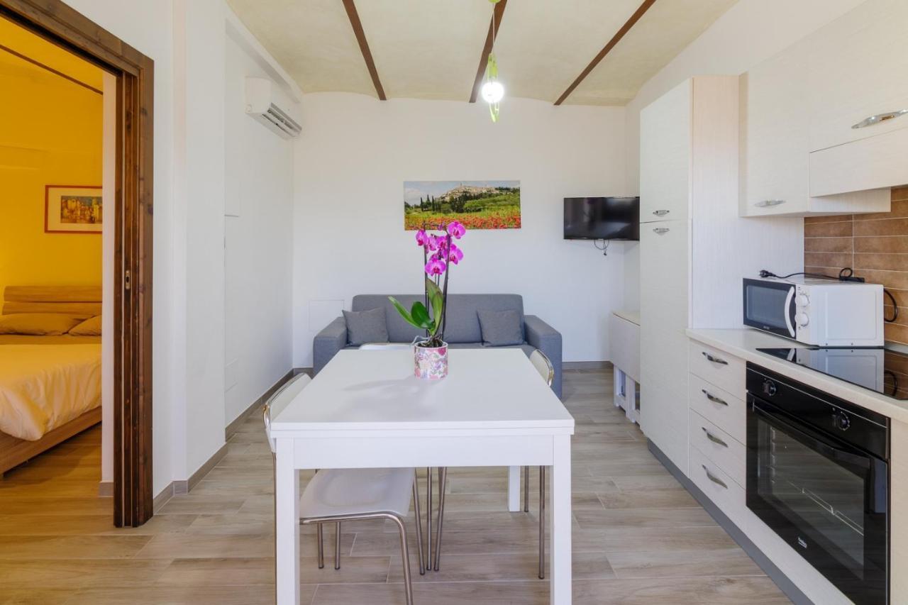 Il Tramonto Holidays Apartment Trevi Bagian luar foto